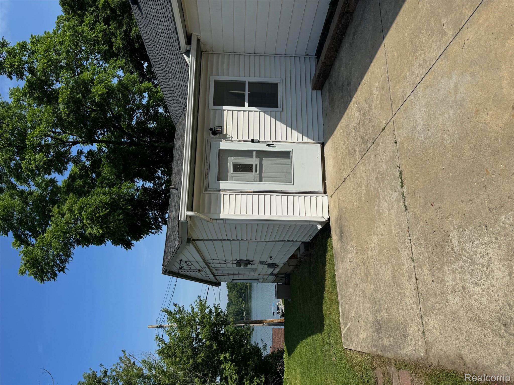 256 Oglethorpe Drive