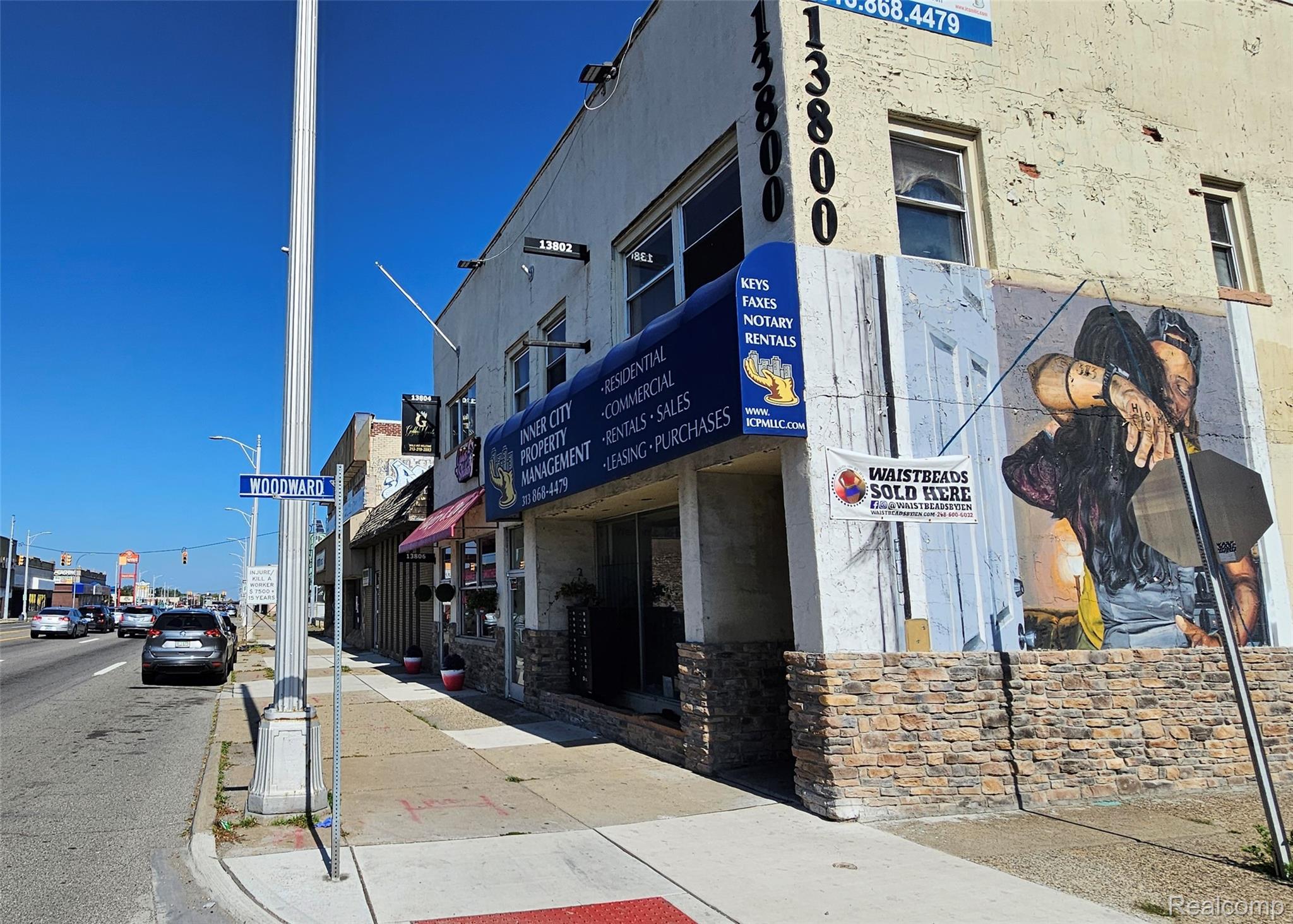 13808 Woodward Avenue