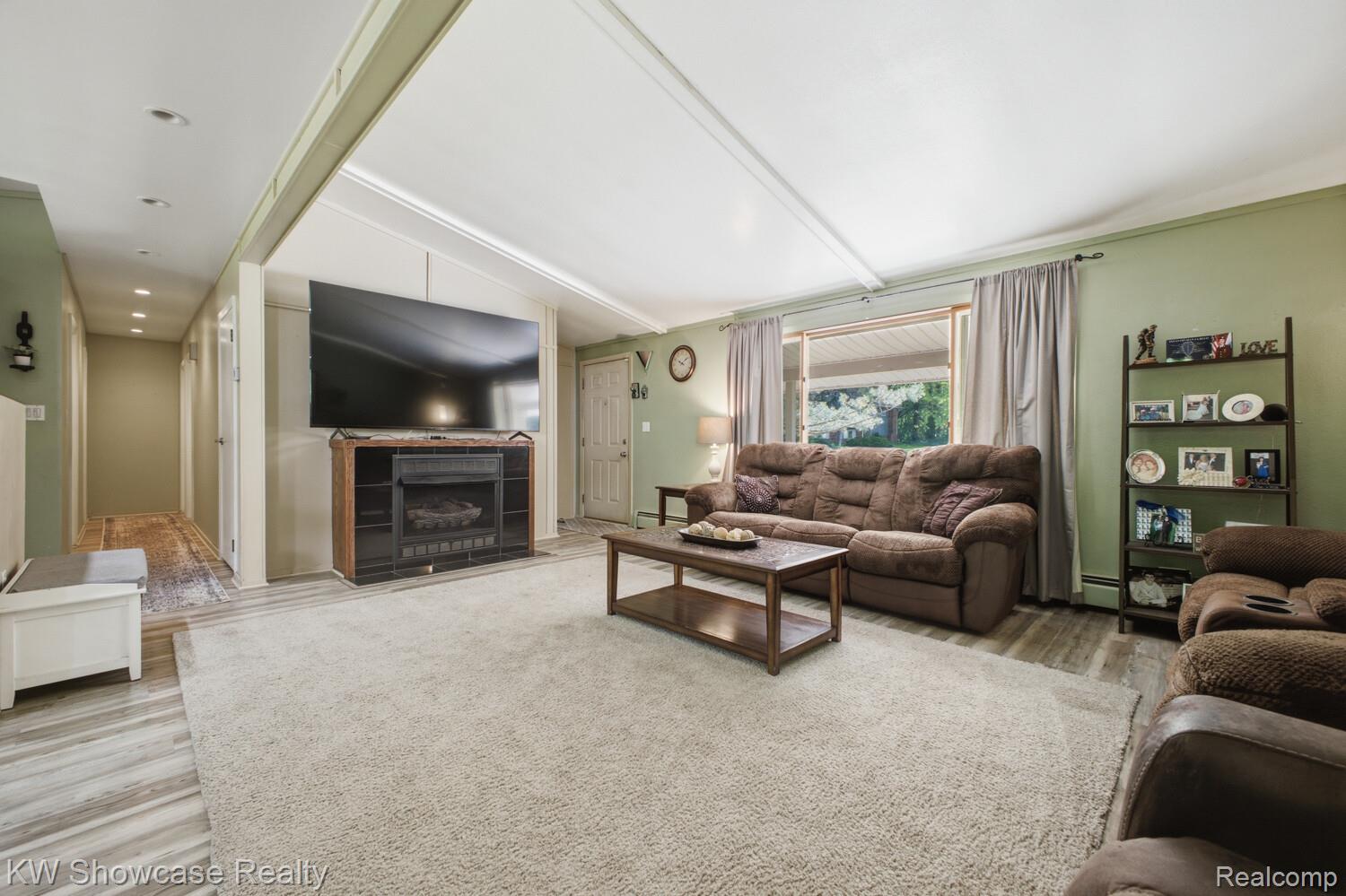 1659 Lockwood