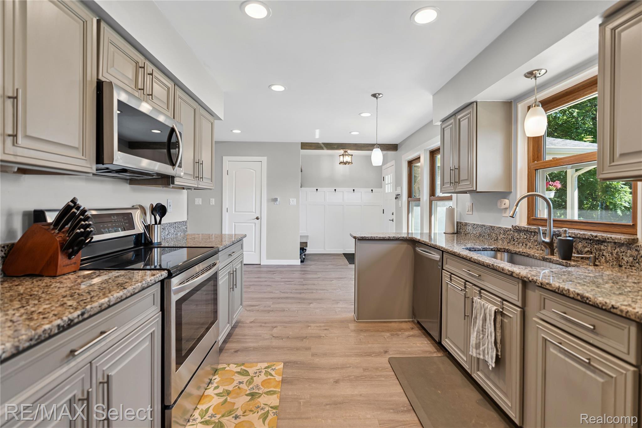 2456 N Tipsico Lake Road