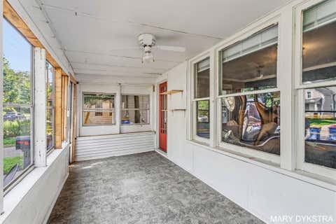 Tiny photo for 823 Prospect Avenue NE, Grand Rapids City, MI 49503 (MLS # 71026044170)