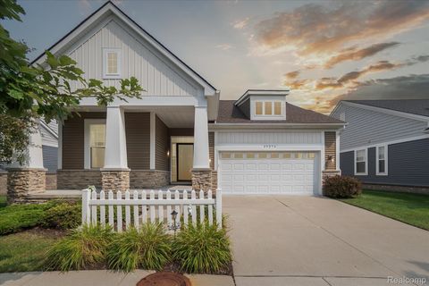 Photo of 49276 Garden Lane, Canton Charter Township, MI 48188 (MLS # 20251050486)