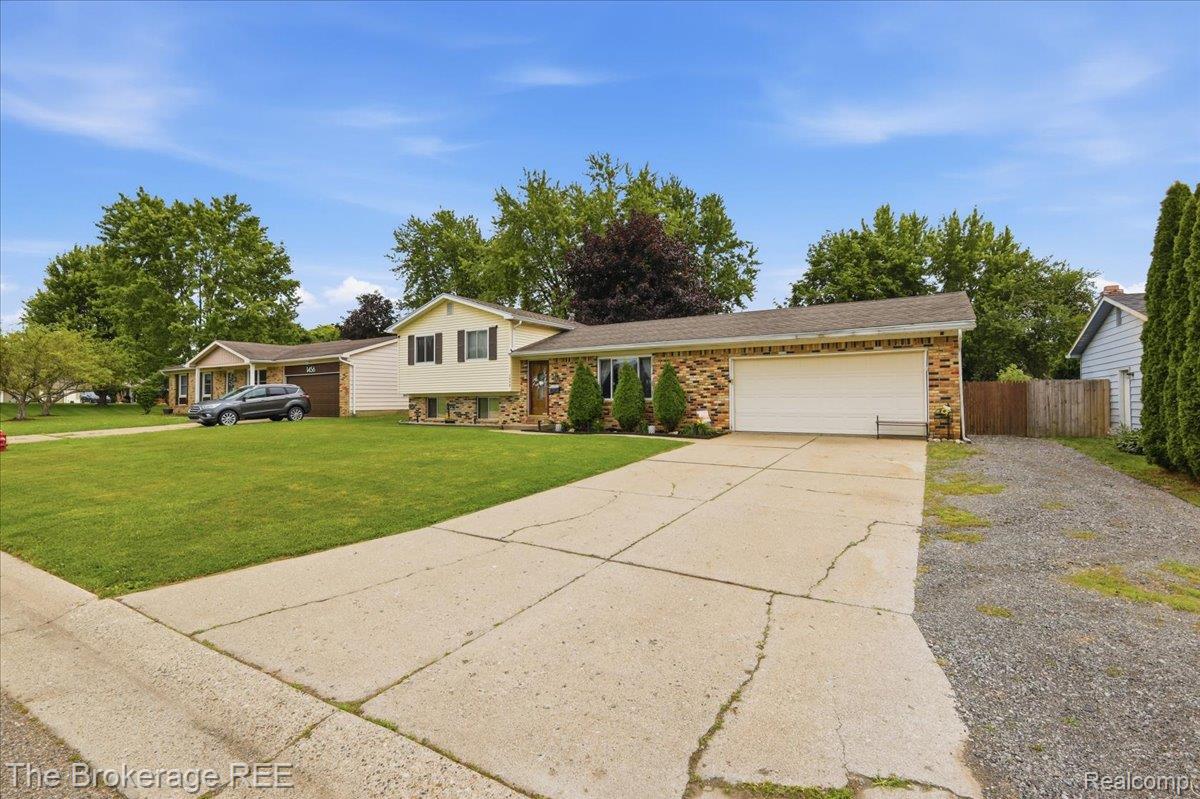 1448 Greenview Drive