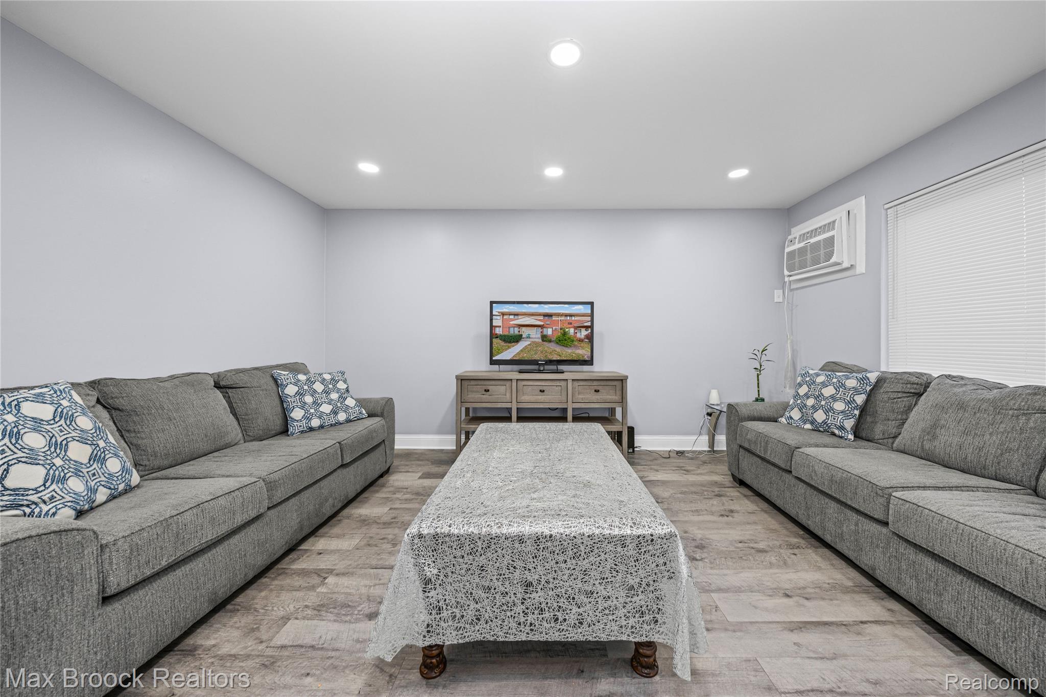 29273 Tessmer Court 87