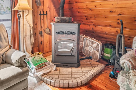 Tiny photo for 524 McLachlan Point Road, Evart Township, MI 49631 (MLS # 72026045966)