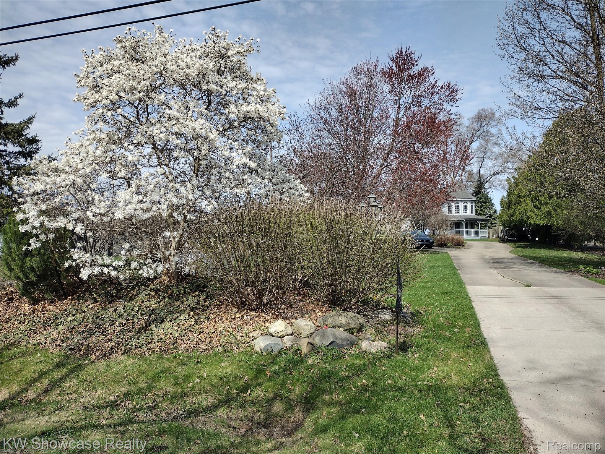 6476 Andersonville Road