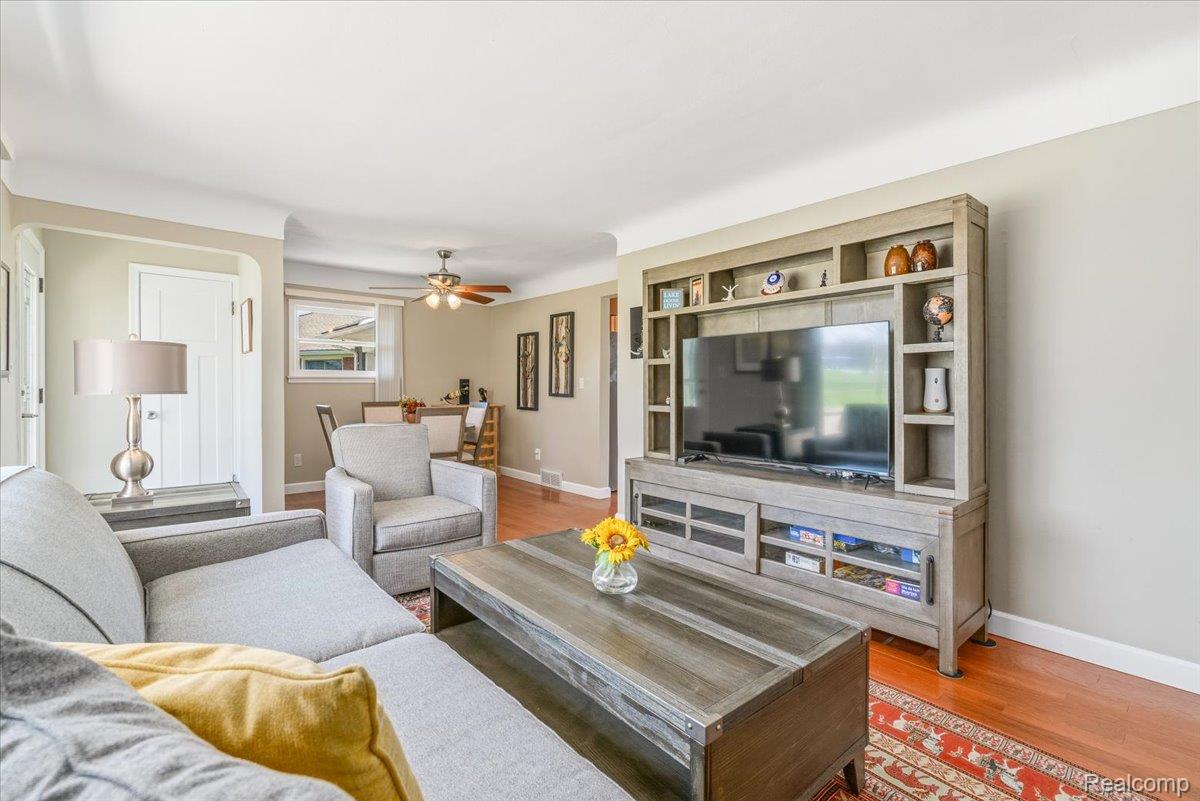 47969 Merle Court