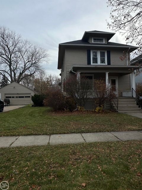 2220 Griswold Street Port Huron City MI 48060