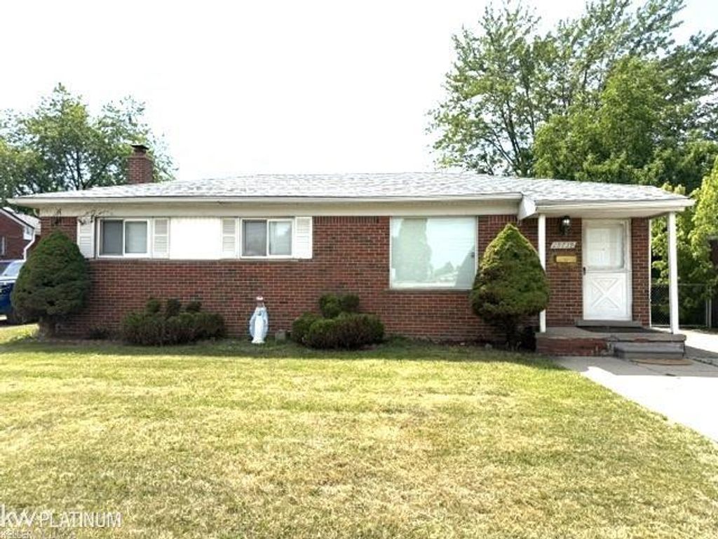 Photo of 29739 Schoenherr Rd, Warren City, MI 48088 (MLS # 58050210480)