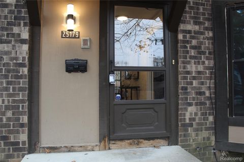 25179 Greenbrooke Drive Southfield City MI 48033