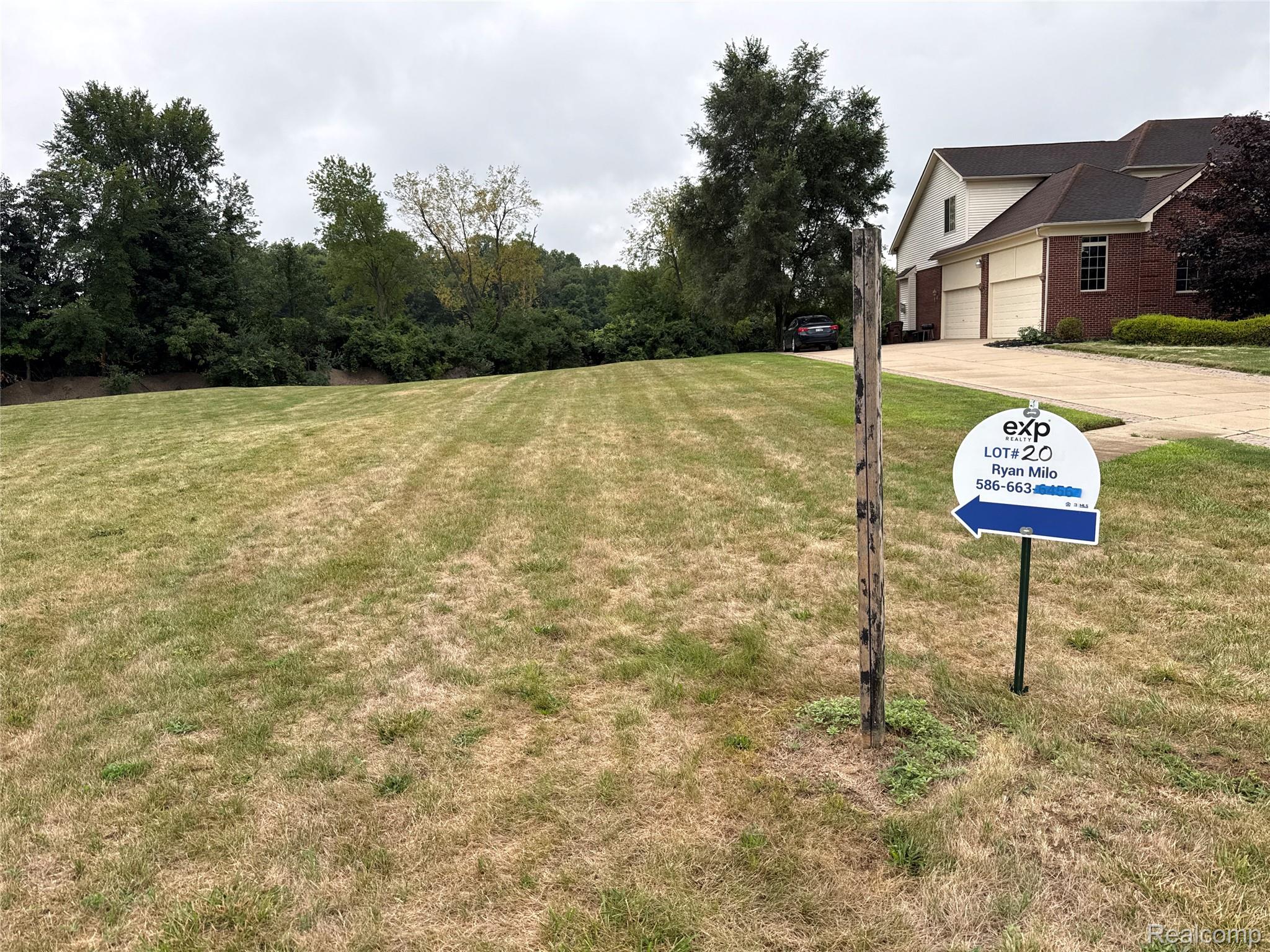 10164 Sherman Circle