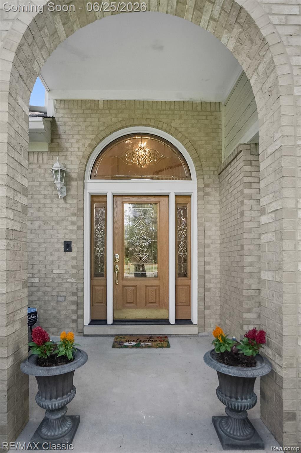 7439 Millwood