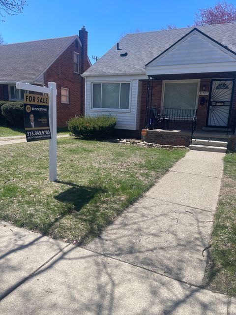11727 VIRGIL Redford Charter Township Wayne MI 48239