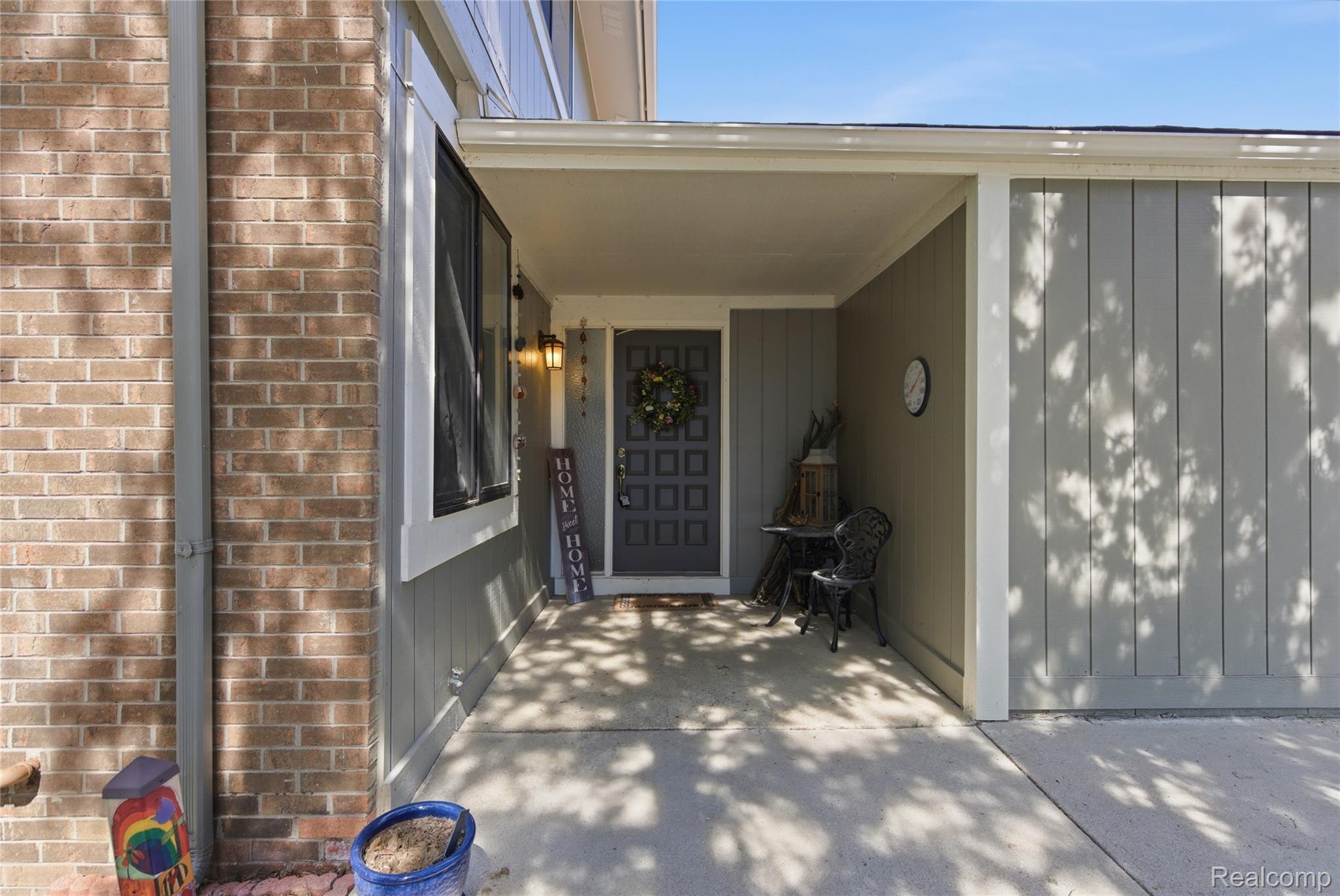 868 Yorktown Court