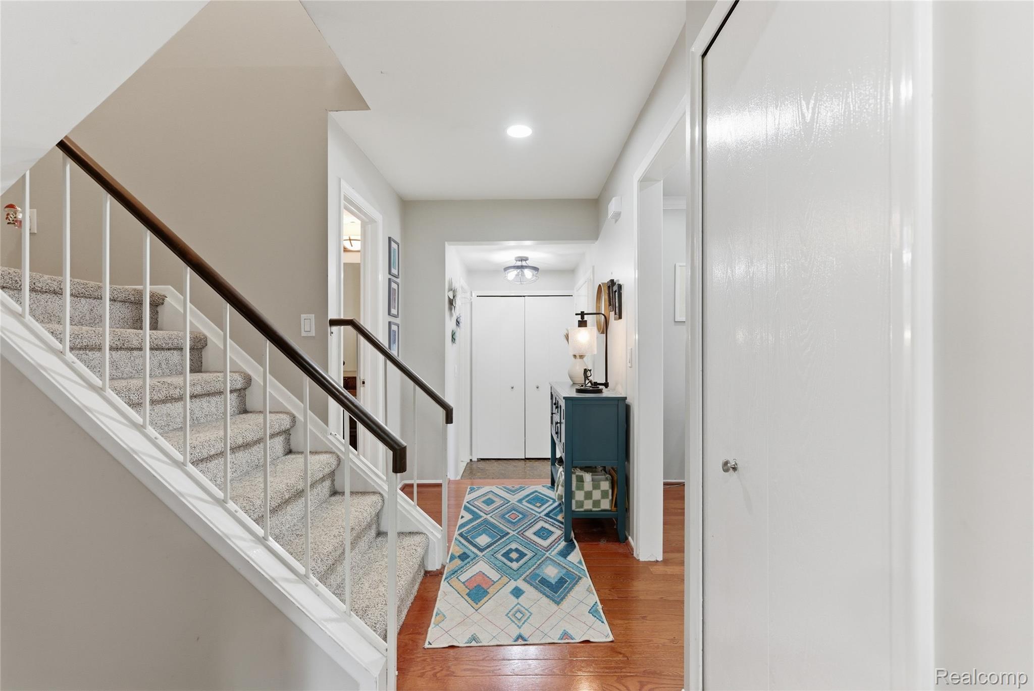 868 Yorktown Court