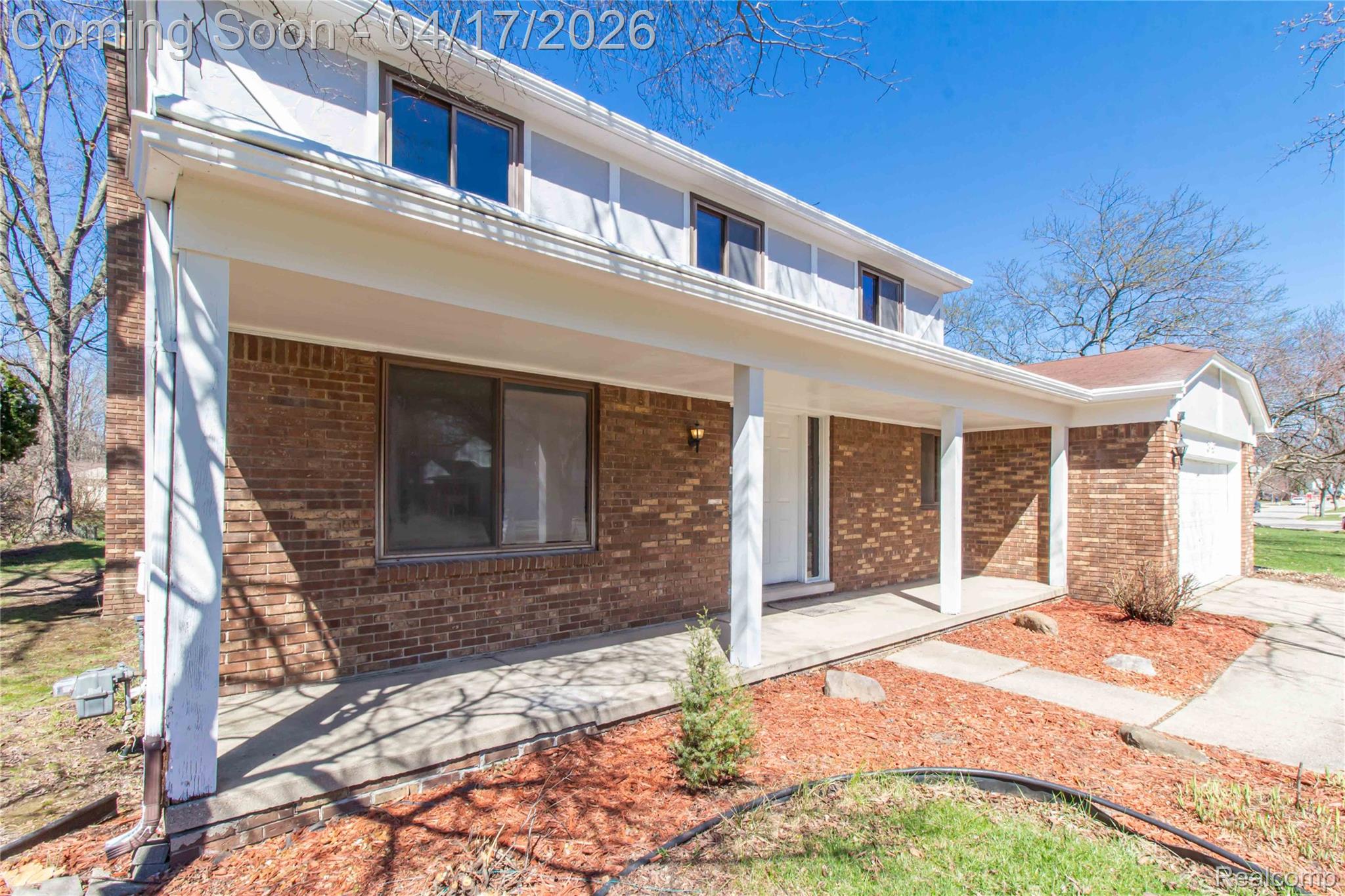 845 Longfellow Drive