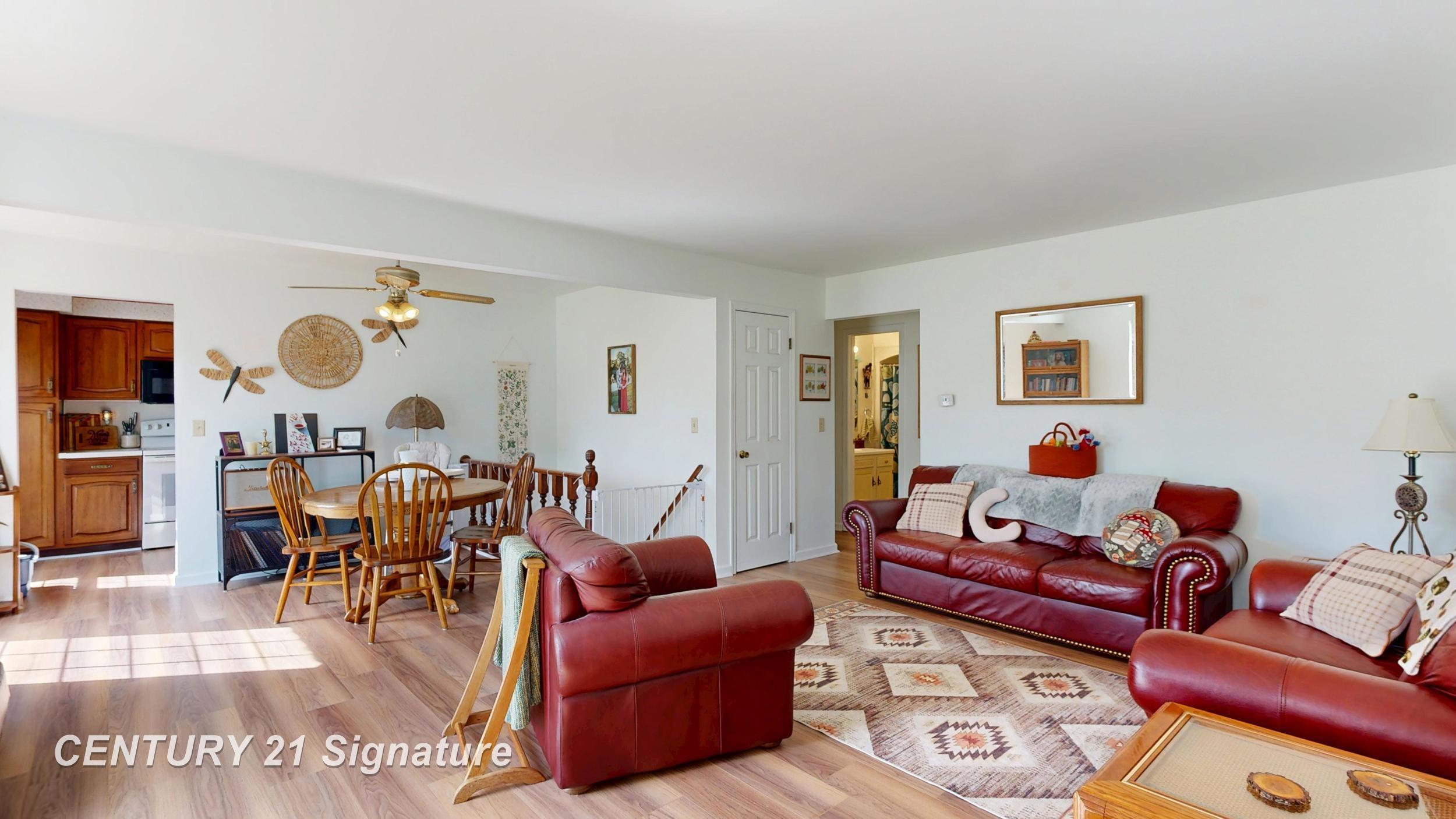 5317 Vineyard Lane