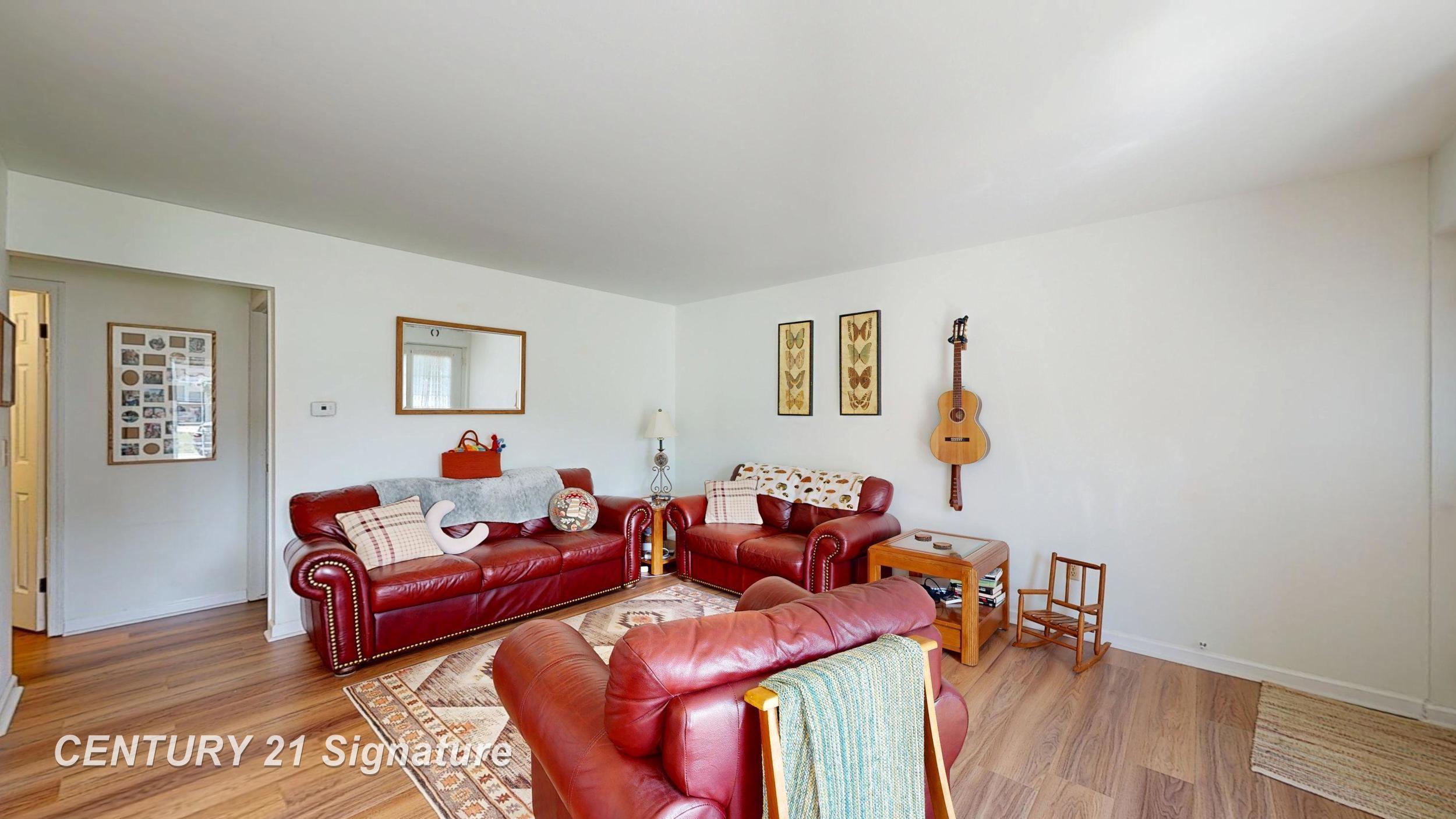5317 Vineyard Lane