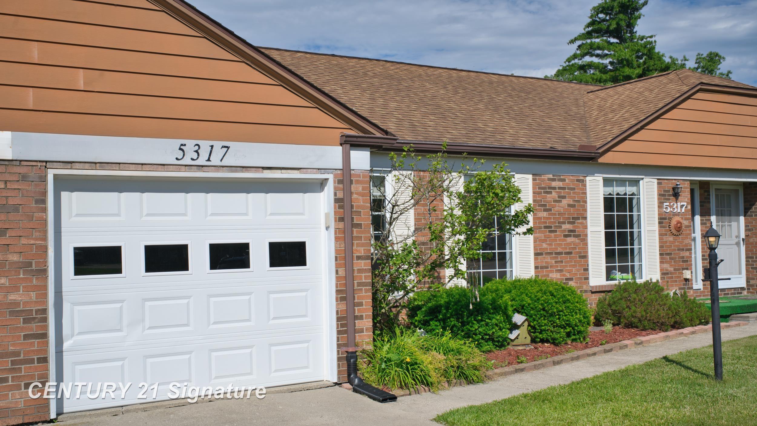 5317 Vineyard Lane