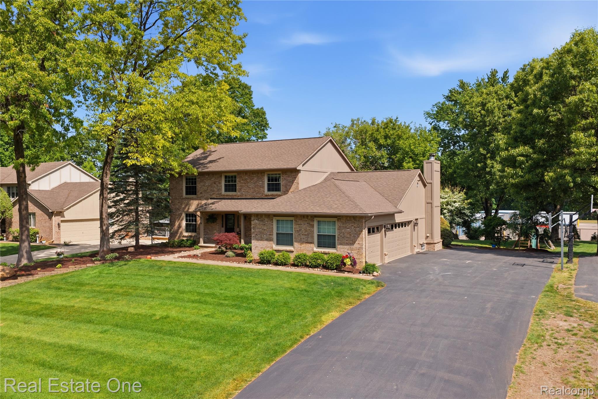 219 Briarwood Drive