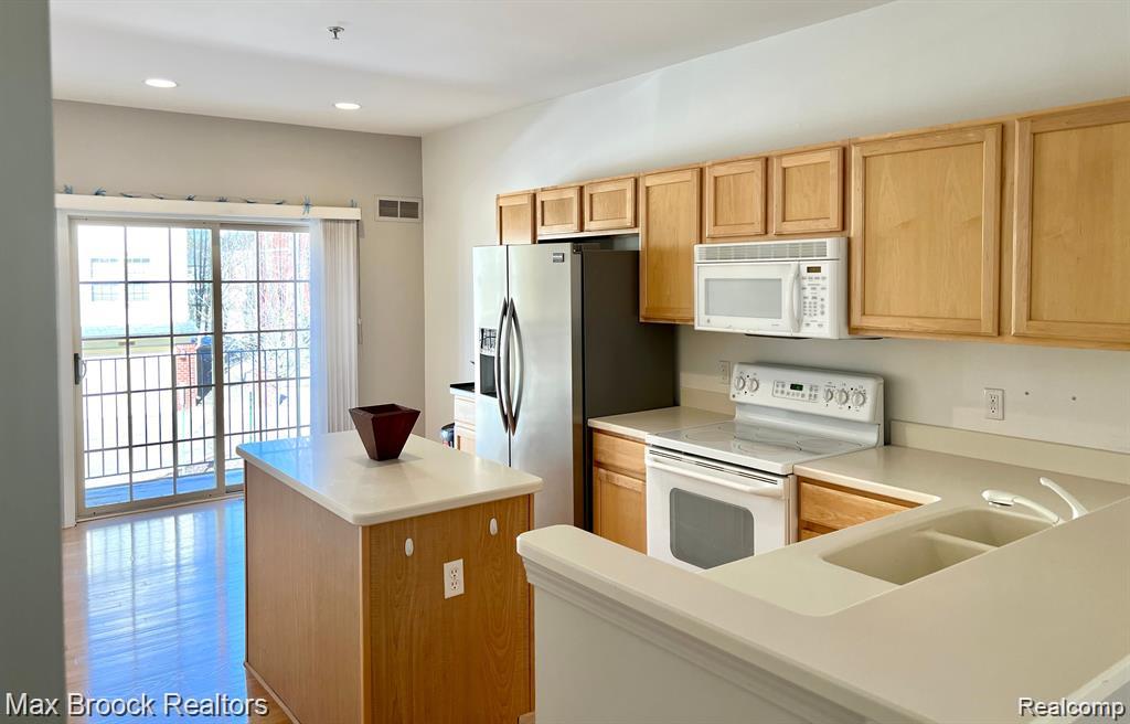 3111 Camden Drive