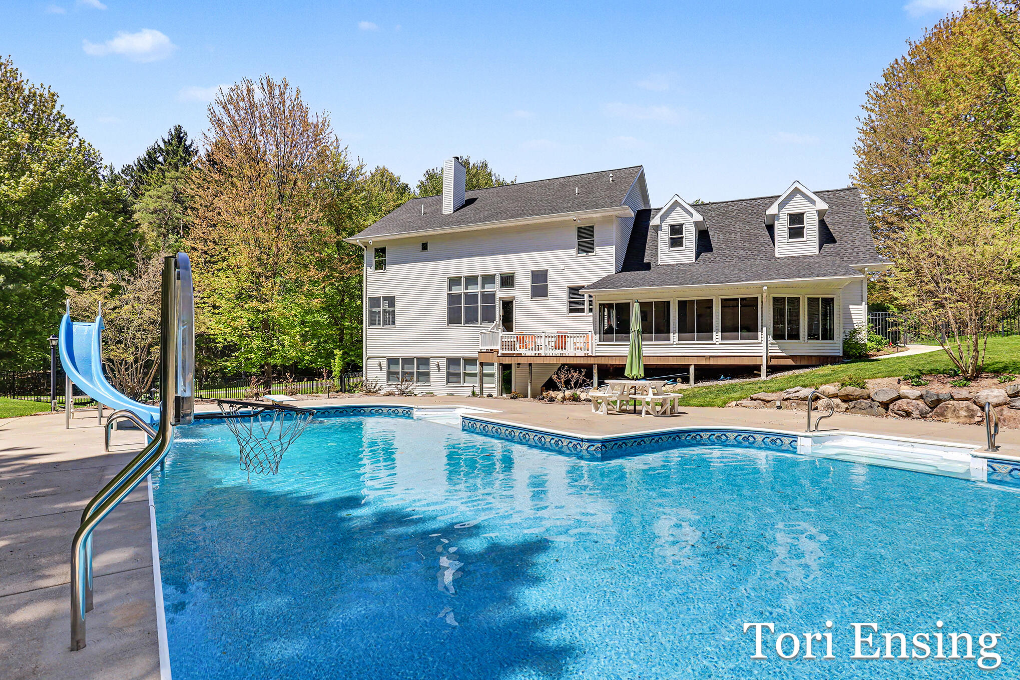 1711 Meyer Court