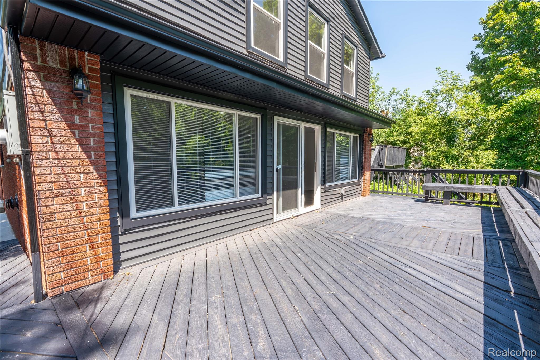 Livonia City, Michigan 48154, United States, 4 Bedrooms Bedrooms, ,3 BathroomsBathrooms,Residential,Active,180804