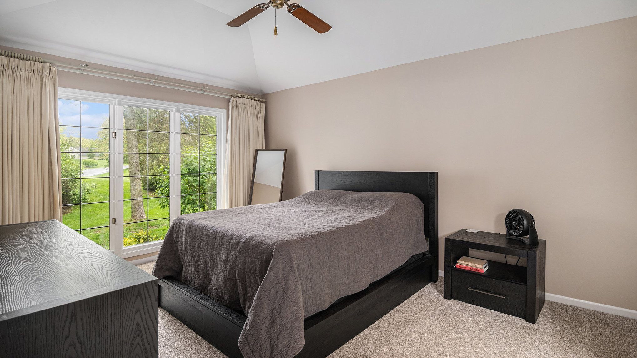 4659 PINE EAGLES Drive 33