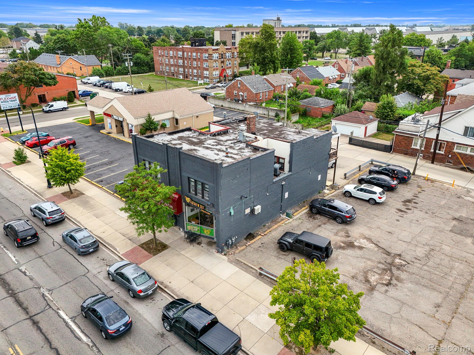 10303 W Warren Avenue