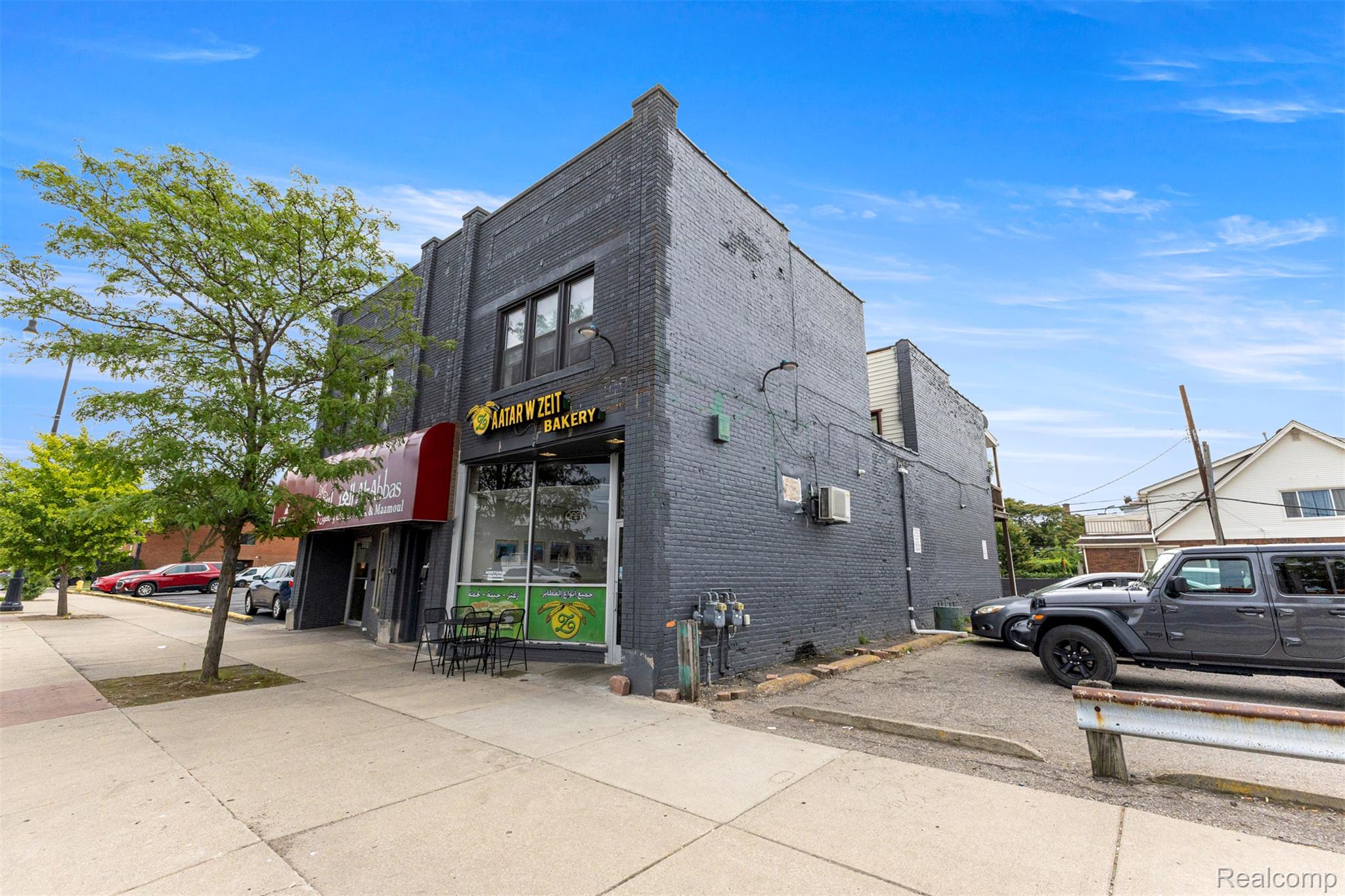 10303 W Warren Avenue