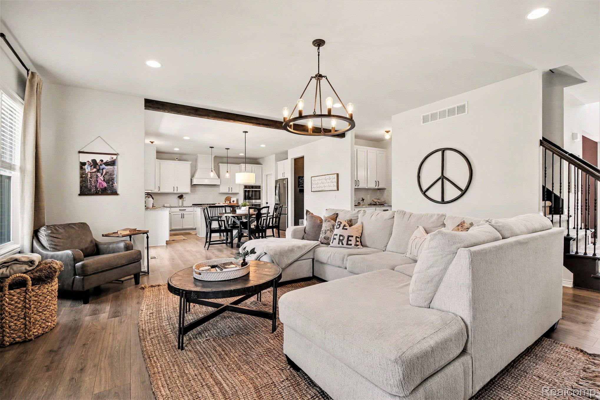 5531 Morgan Lake Drive