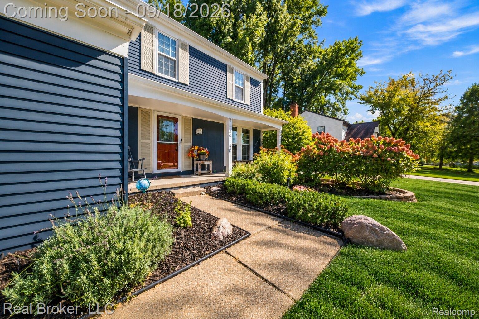 29148 Leesburg Court