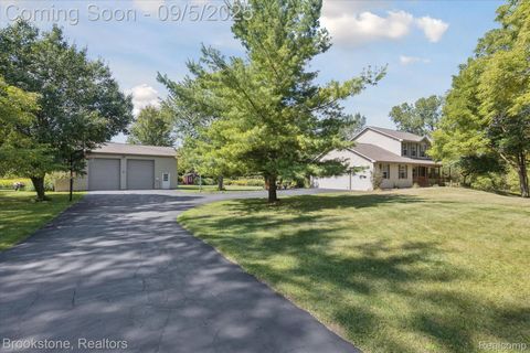 13962 Beardslee Road Perry City MI 48872