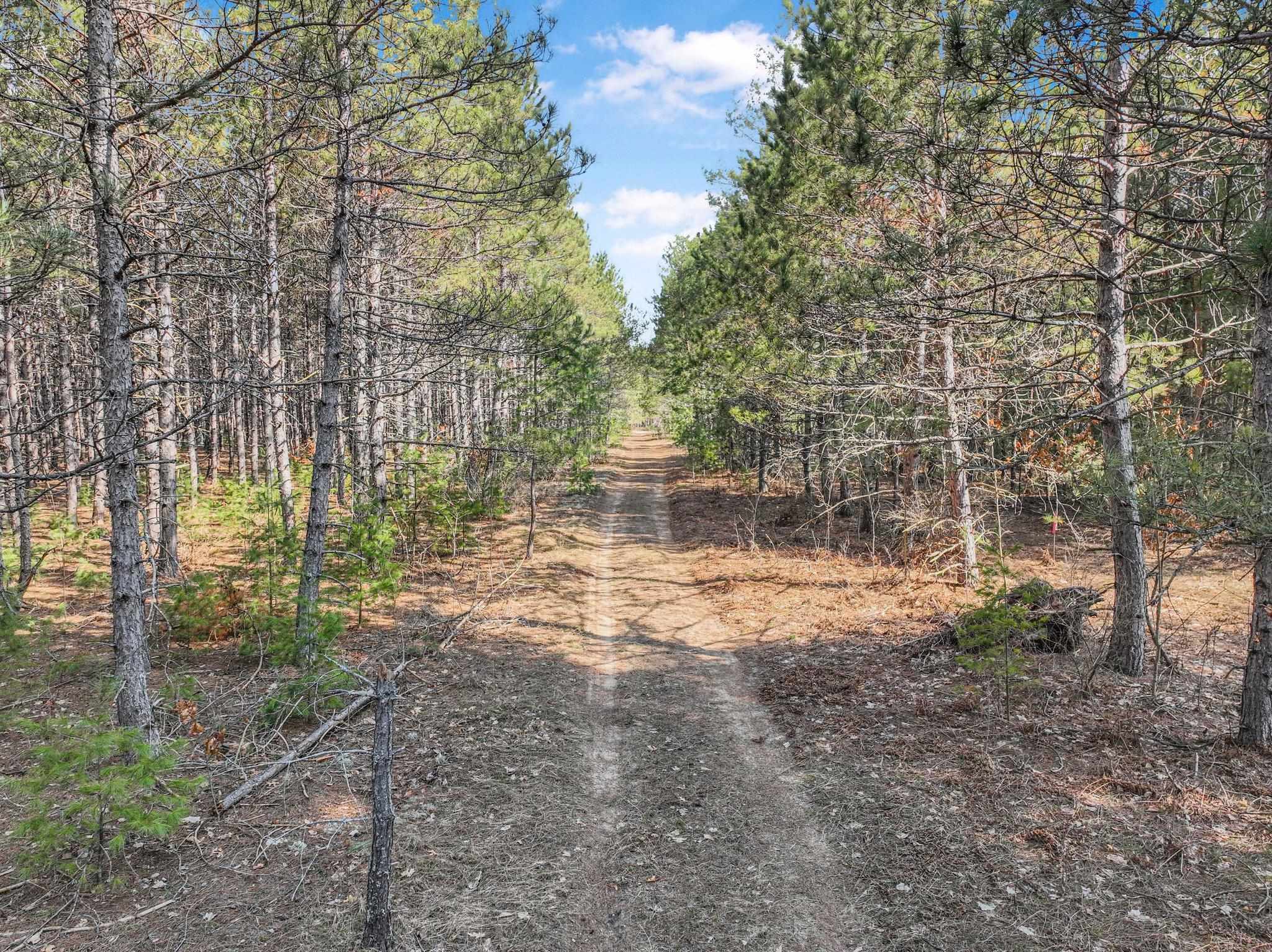 7020 NW Round Lake Road