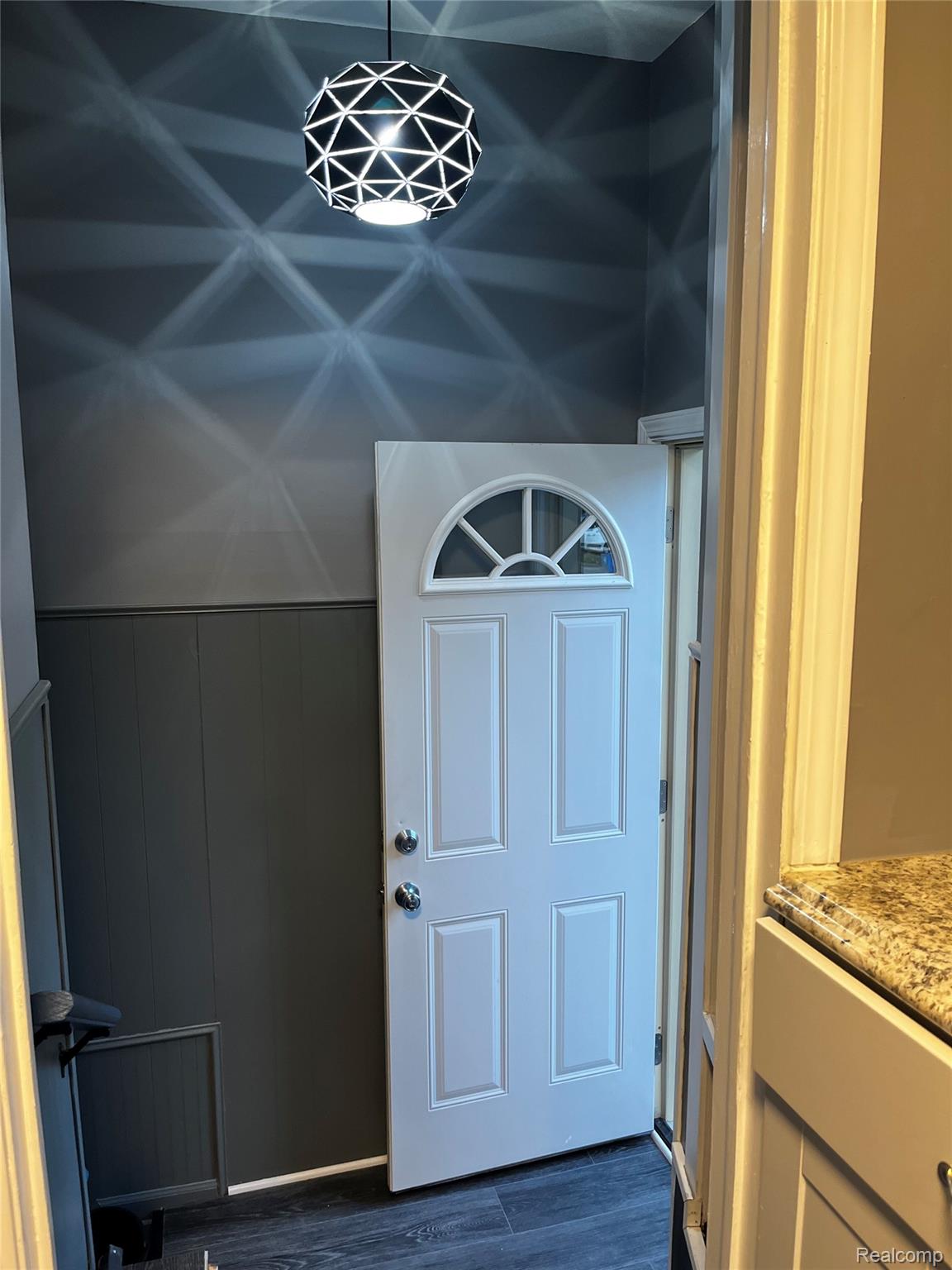 26912 Colgate Street