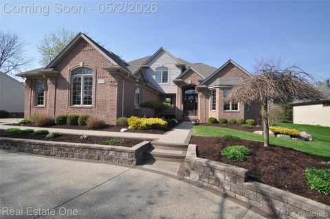 Photo of 3648 W Tienken Road, Rochester Hills City, MI 48306 (MLS # 20261024695)