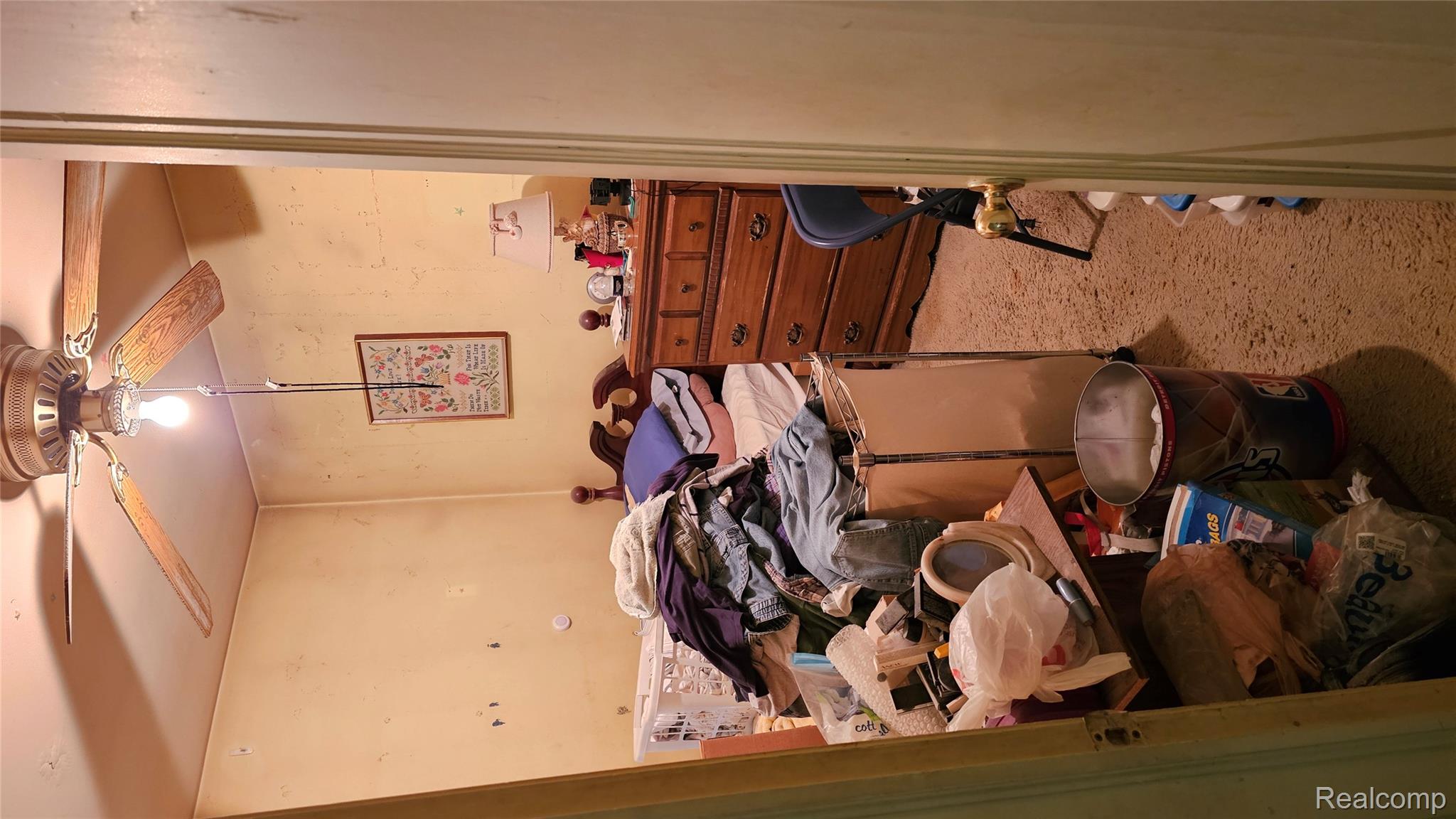 Dearborn City, Michigan 48128, United States, 3 Bedrooms Bedrooms, ,1 BathroomBathrooms,Residential,Pending,187225