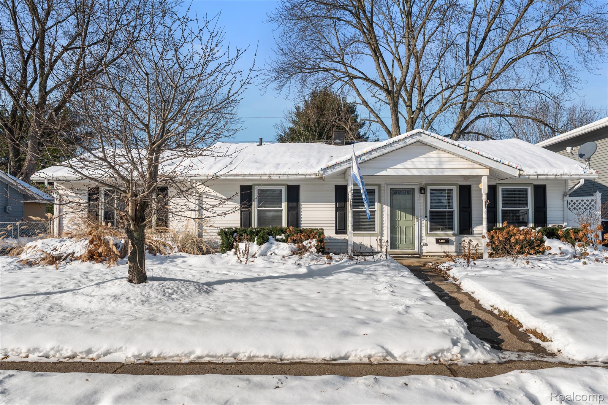 6404 Richalle Street