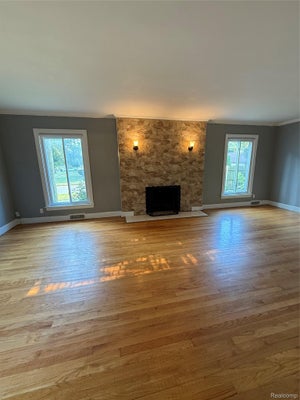 16705 PLAINVIEW AVE, DETROIT, MI 48219 - Image 8bc8cc02f4a0f8e02416098e7d2817e7/136217934
