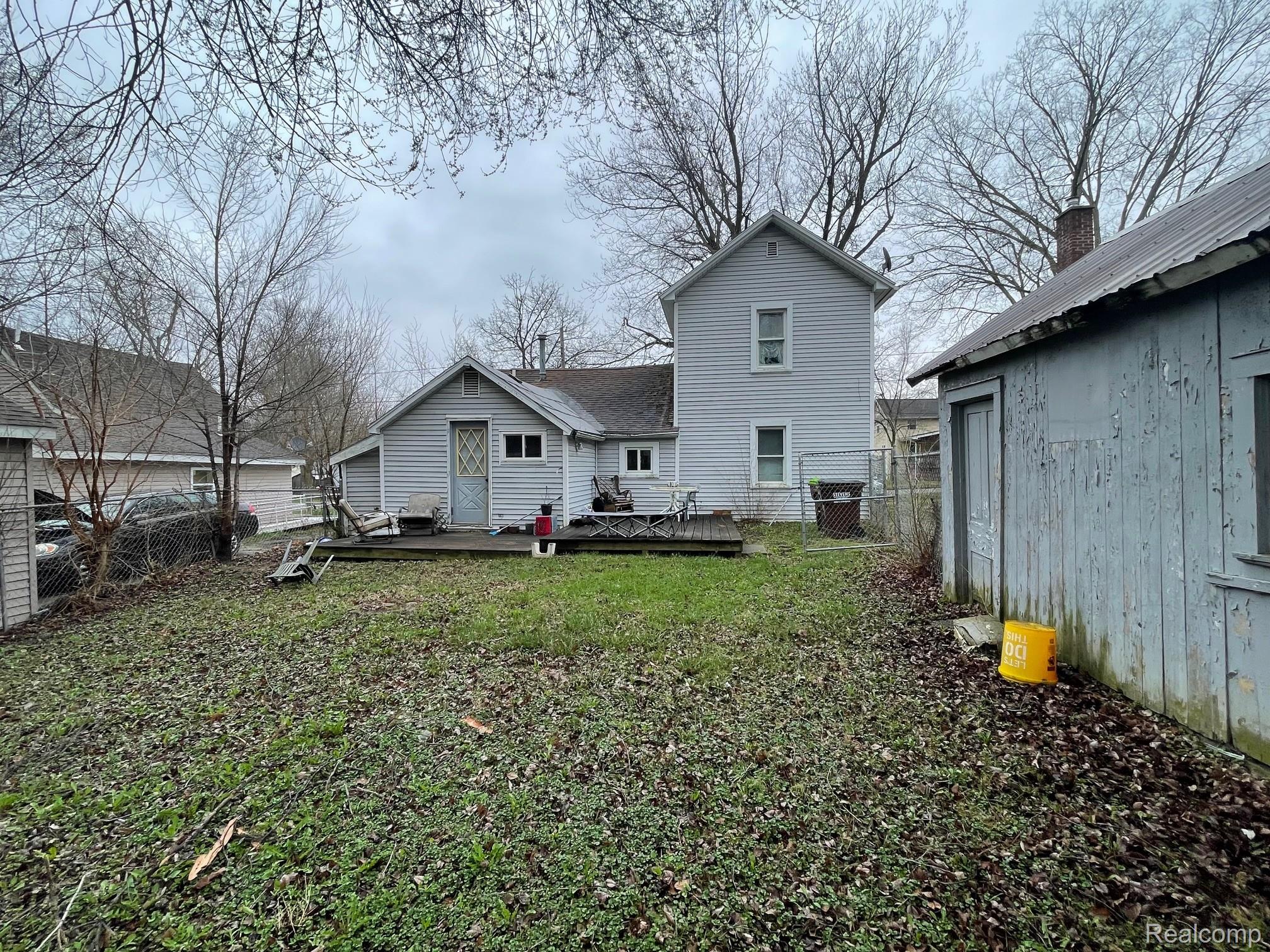 709 N Locust Street
