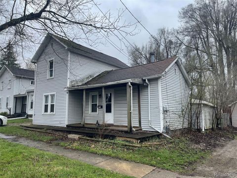 709 N Locust Street Adrian City MI 49221