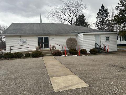 3317 Lapeer Road Buena Vista Charter Township MI 48601