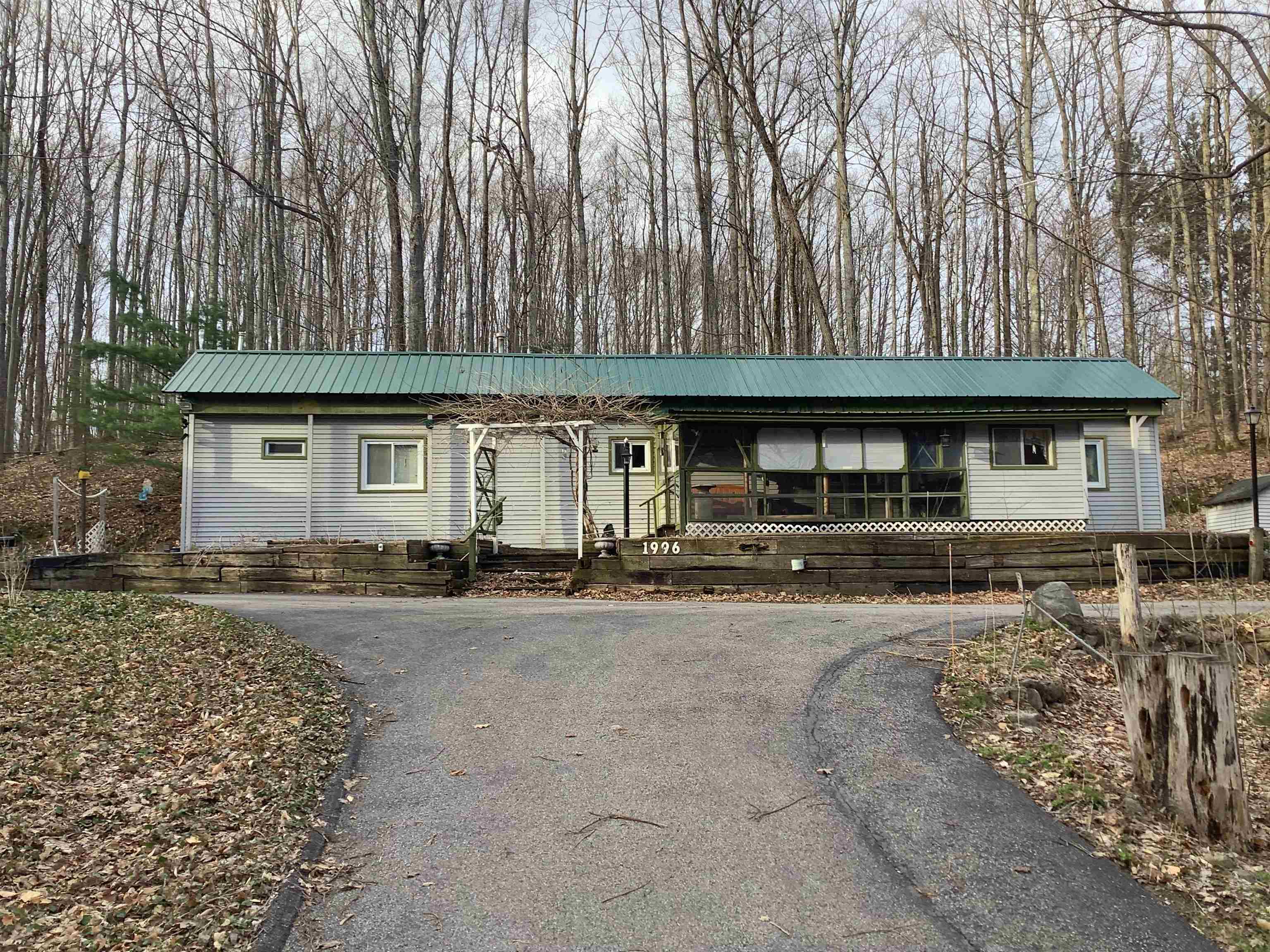 1996 E Ruthardt Road