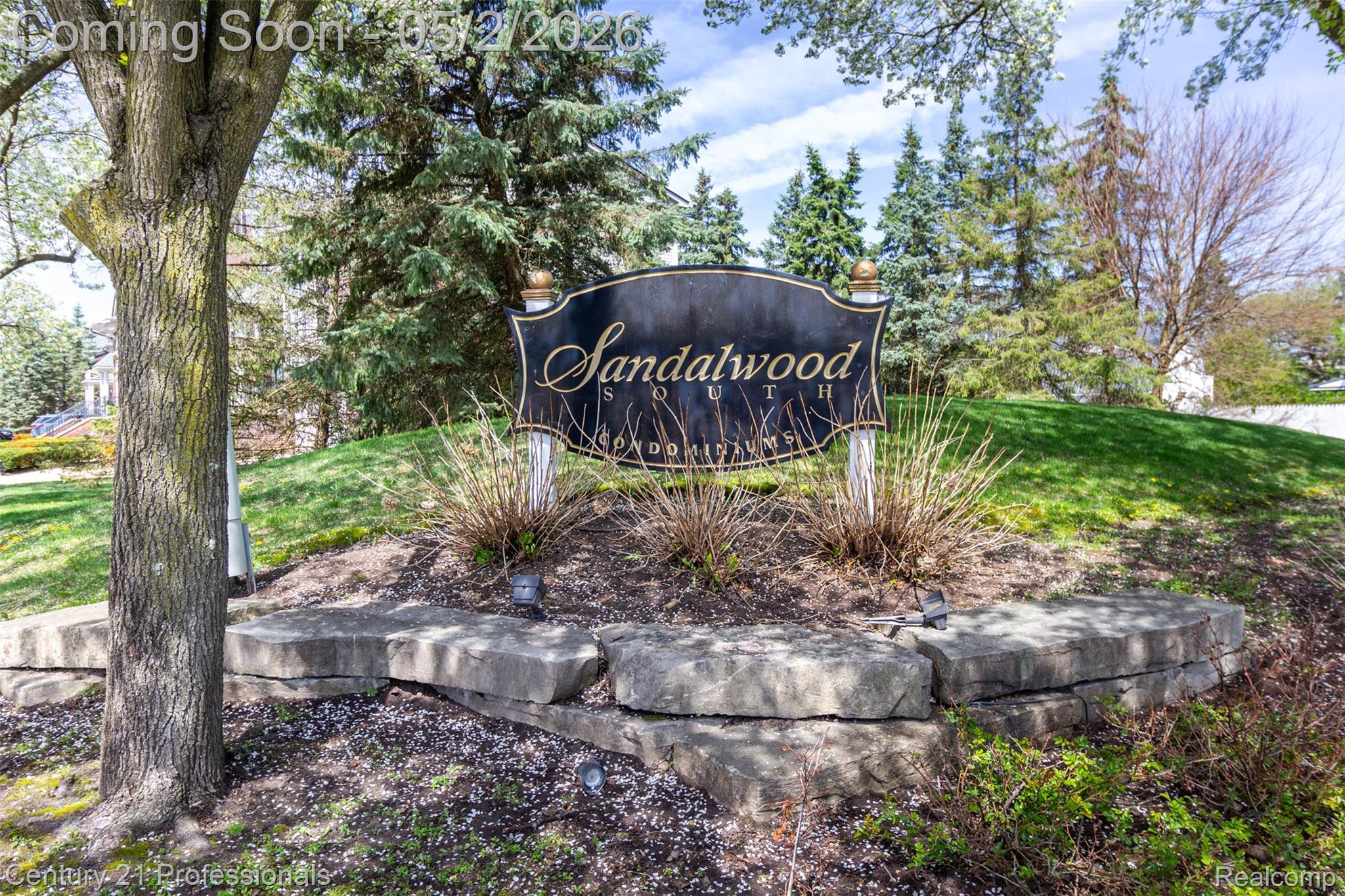 955 Sandalwood Drive