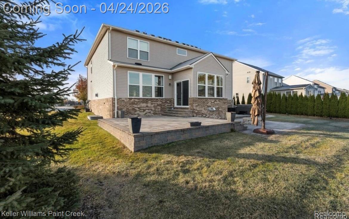 16089 Diamante Drive