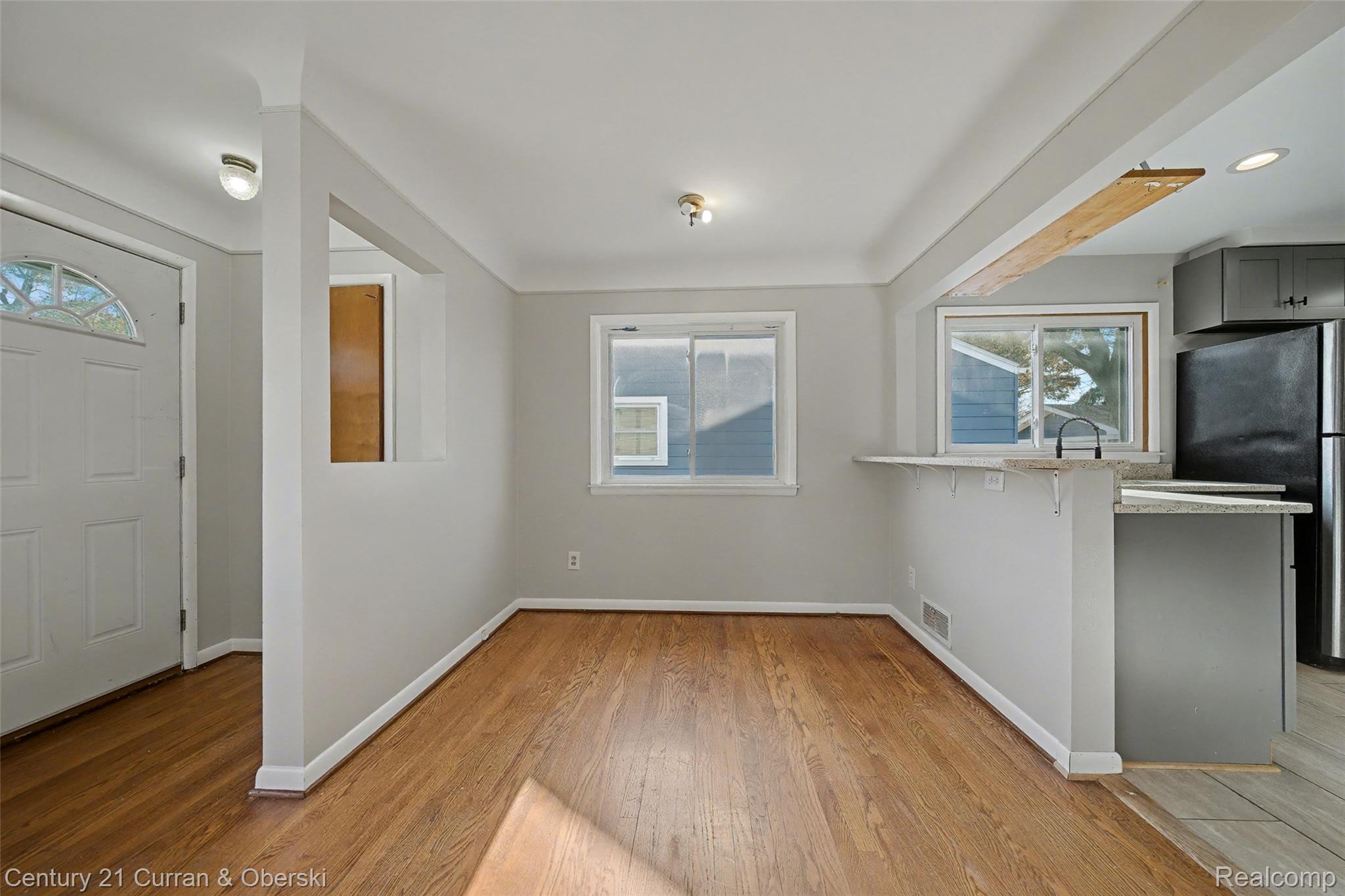 28425 Alger Boulevard