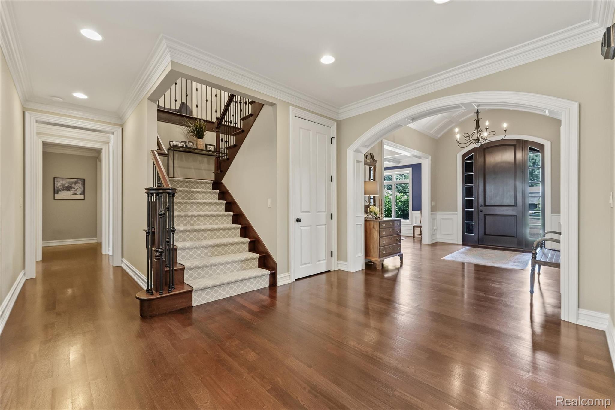 7340 Chula Vista Lane