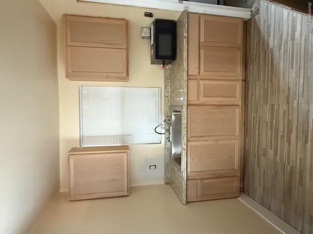 21554 W Davison Street