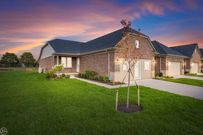 5792 Durant Court Warren City MI 48092