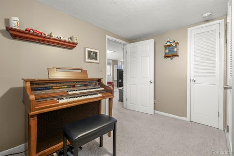 Tiny photo for 26234 Tennant Street, Dearborn Heights City, MI 48127 (MLS # 20261085308)